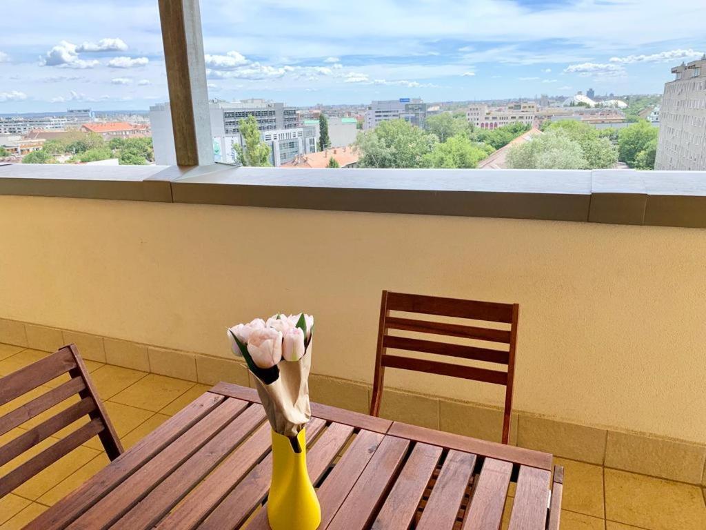 Apartment Penthouse Young #freeparking