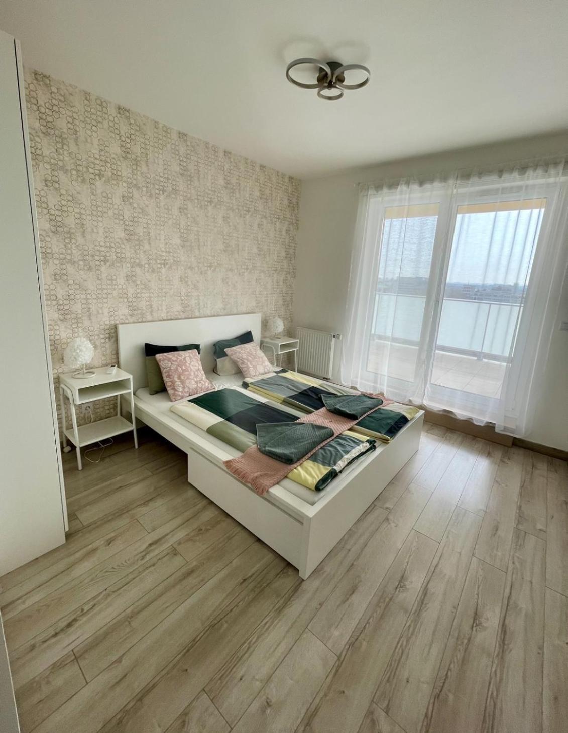 Apartment Penthouse Young #freeparking *